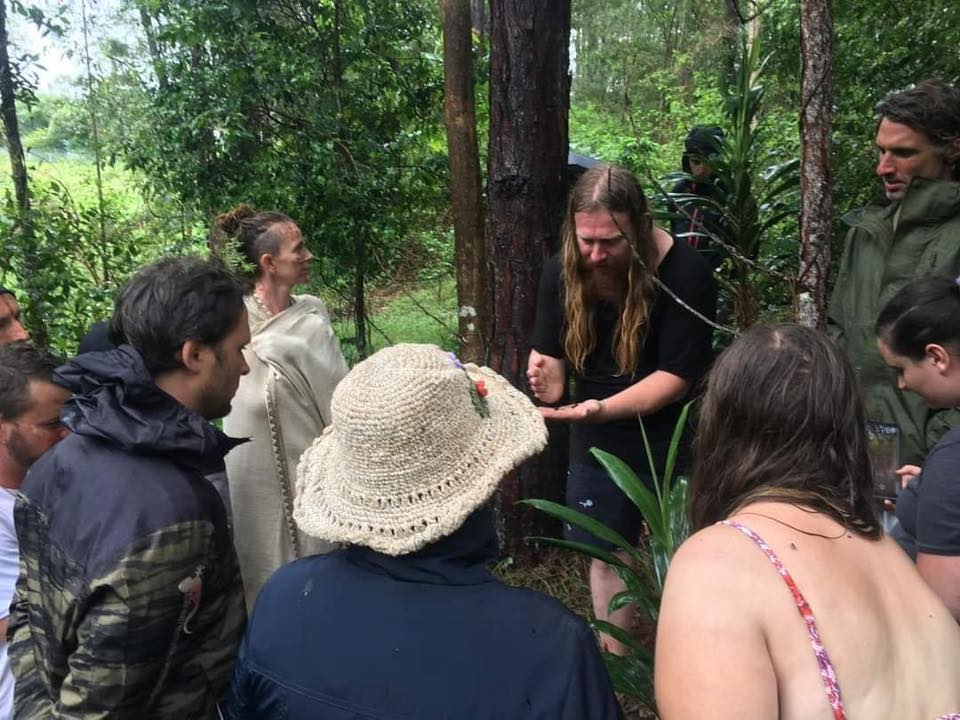 Robbie Thompson training in East Coast Australian foraging